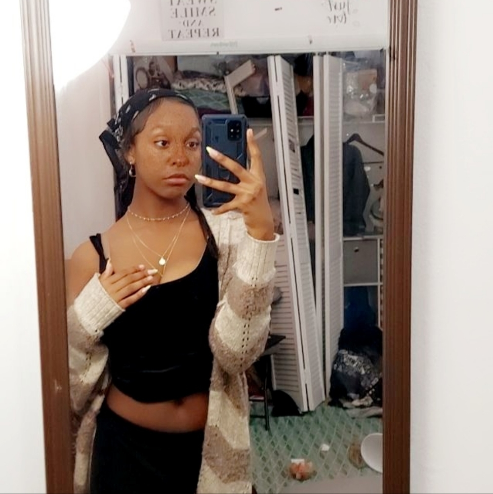 Meet your Posher, Nalani